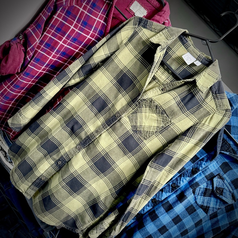 Cozy Fall Flannel Set - Picture 3 of 5